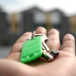 Acheter dans l’immobilier ancien grâce à un courtier crédit immobilier